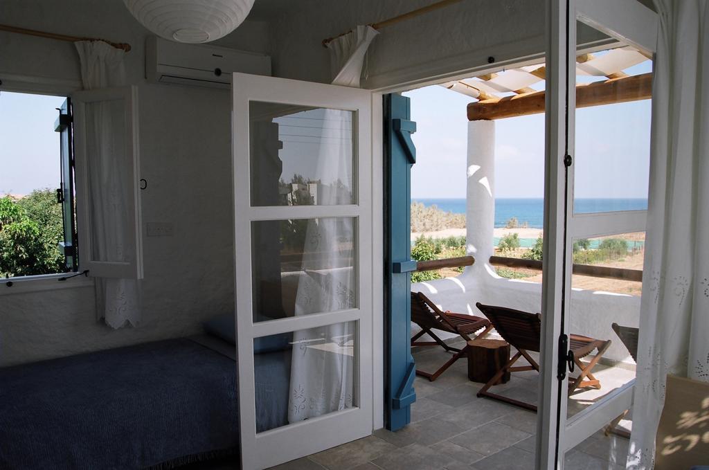 Votsalo Villa Pomos Room photo