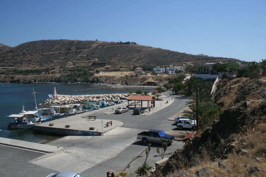 Votsalo Villa Pomos Exterior photo